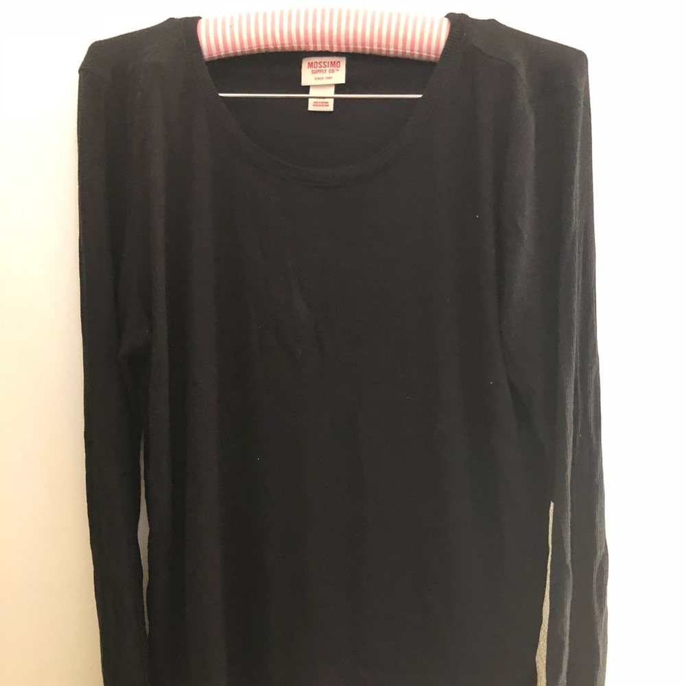 Black long sleeve shirt